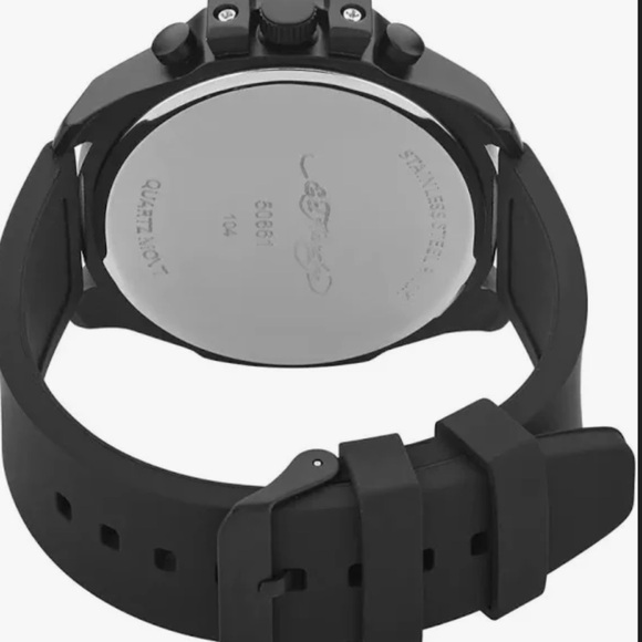 - Ed Hardy skull silicone watch - Picture 5 of 7